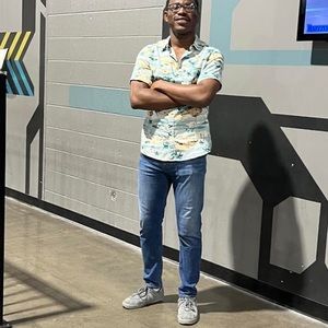 Meet your Posher, Bob